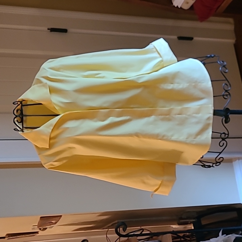 Chico's No-Iron Blouse